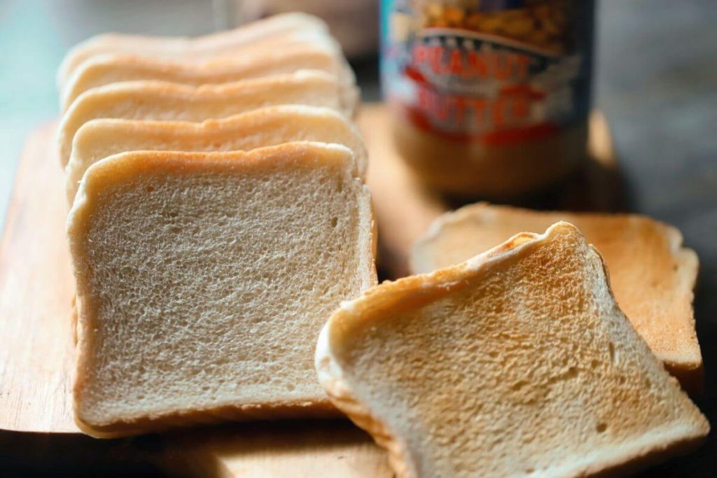 peut on manger du pain de mie périmé